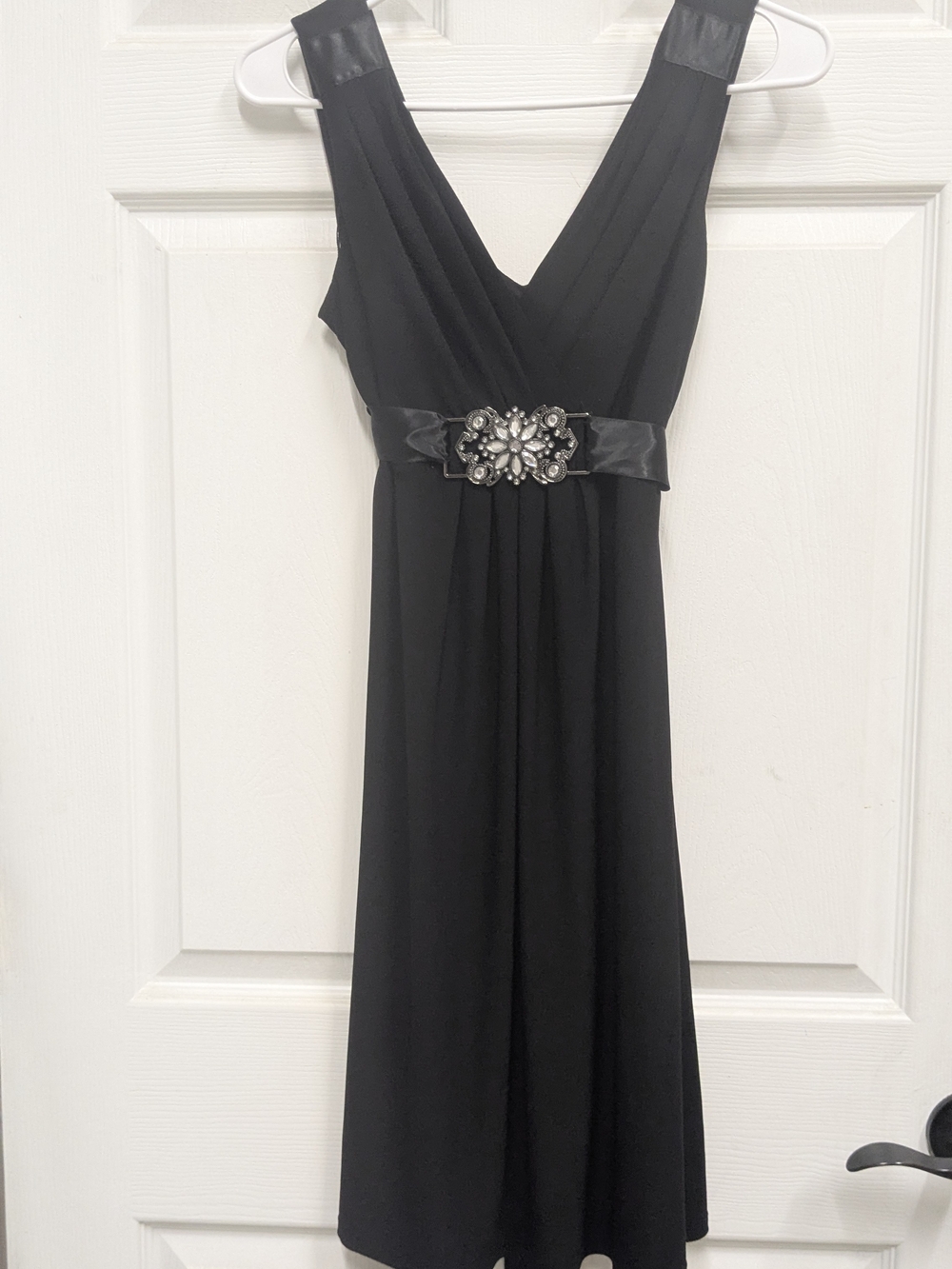 Scarlet Nile Black V-Neck Empire Waist Dress with Embellished Waist, 4 petite